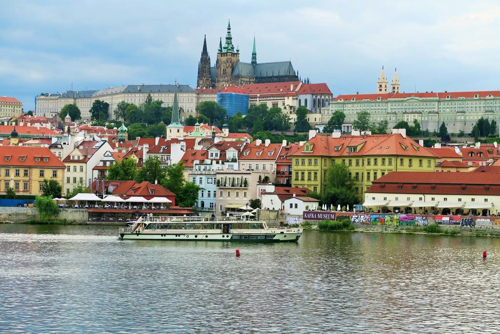 Garden Residence Prague Castle Ruang foto